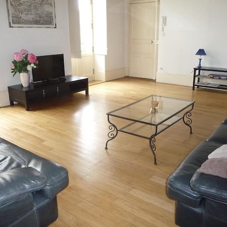 Les Charmottes Apartment Нюи-Сен-Жорж Екстериор снимка